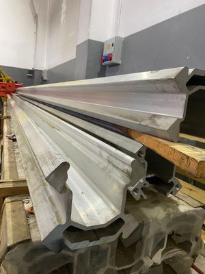 Направляющая балка 3128256355